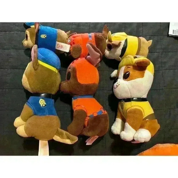 Ty Paw Patrol Plush Set of 6 - Picture 3 of 4